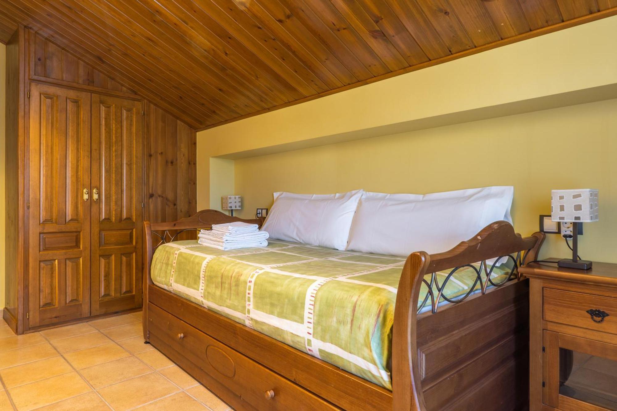 Apartament La Borda De Marco Gavín Zewnętrze zdjęcie