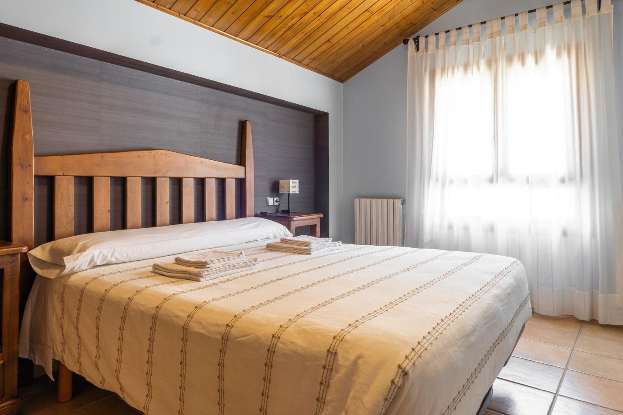 Apartament La Borda De Marco Gavín Zewnętrze zdjęcie