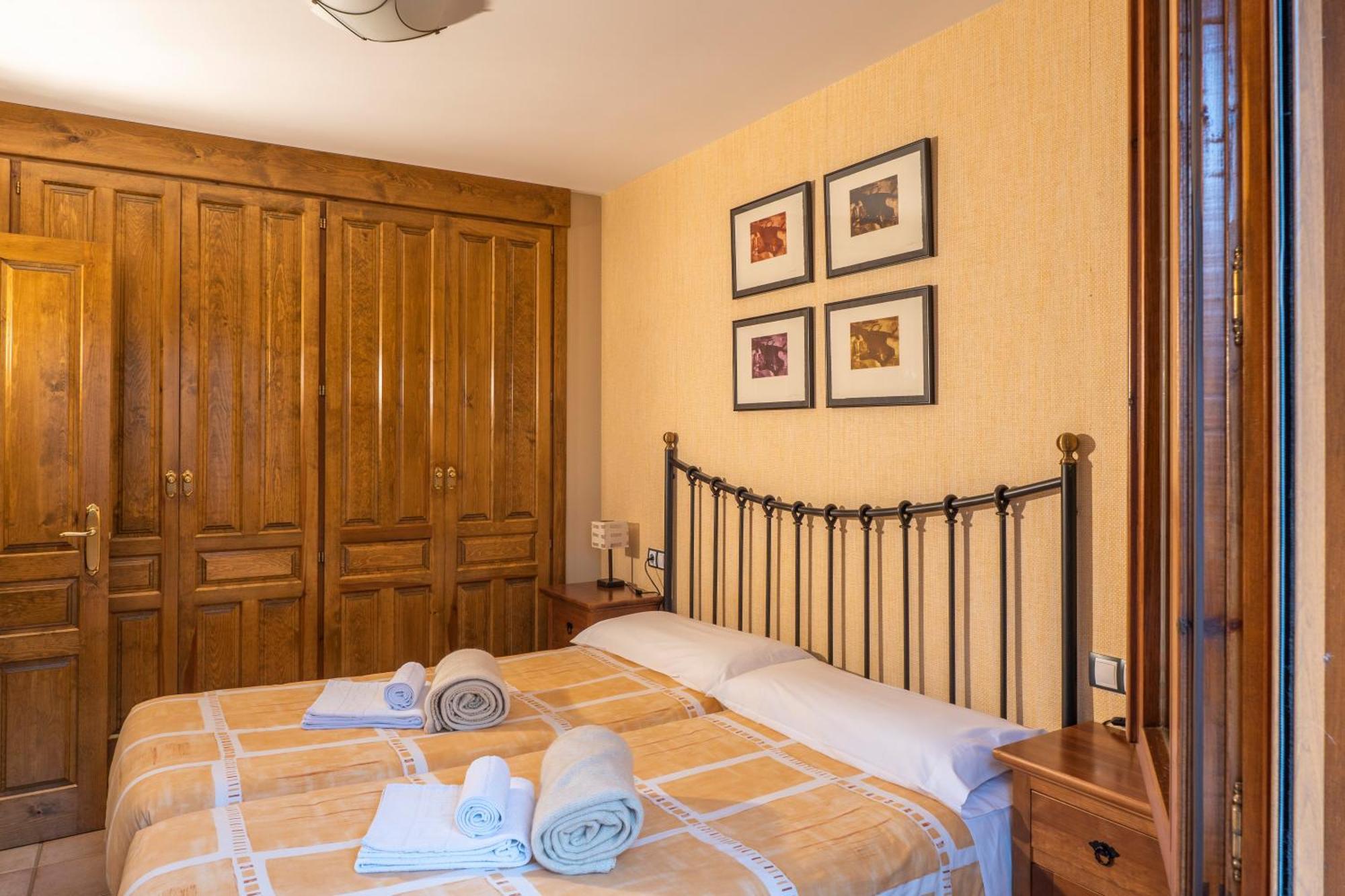 Apartament La Borda De Marco Gavín Zewnętrze zdjęcie