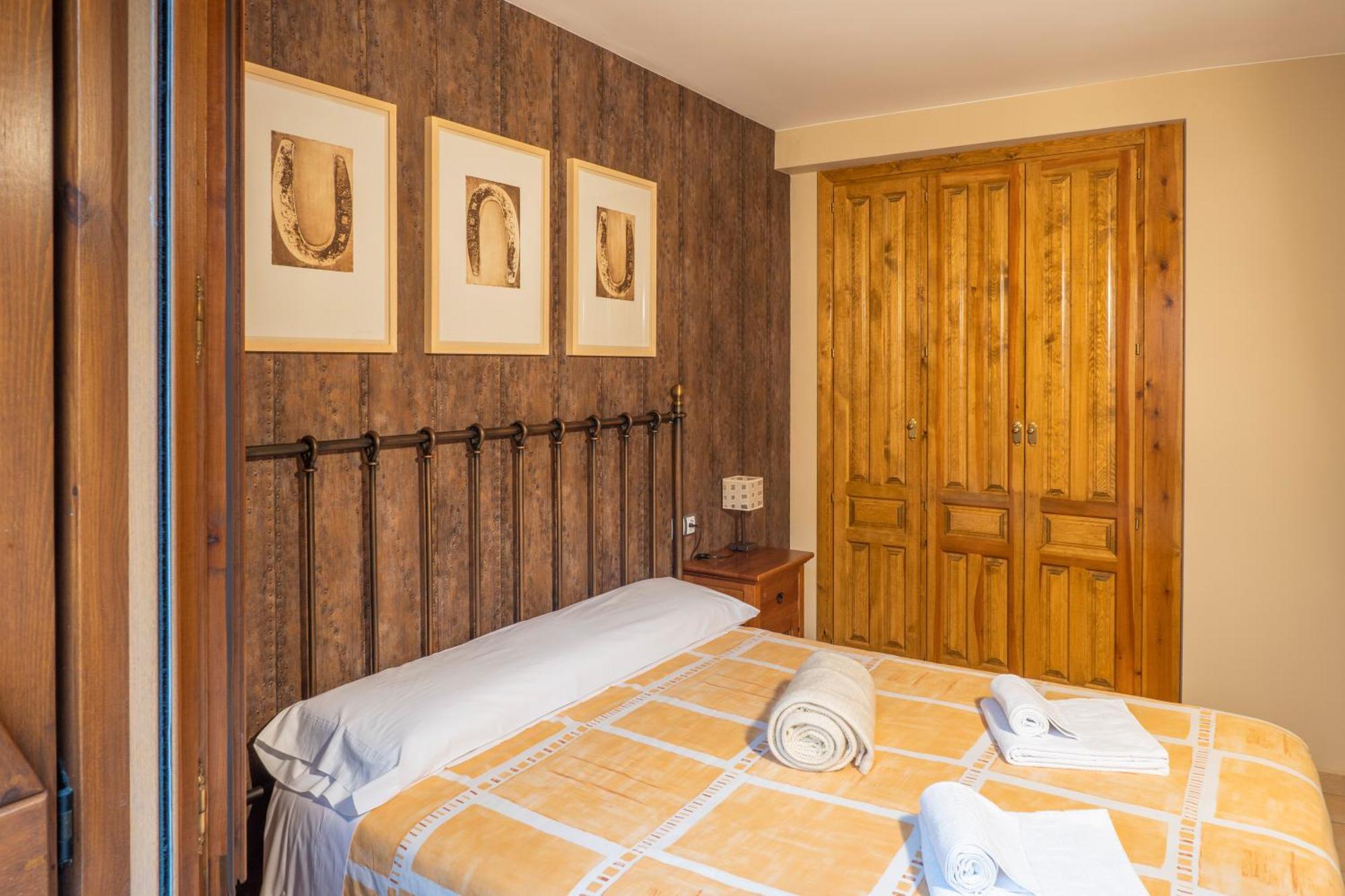 Apartament La Borda De Marco Gavín Zewnętrze zdjęcie